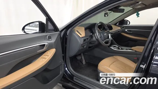 Hyundai Sonata 2021 thumb 10