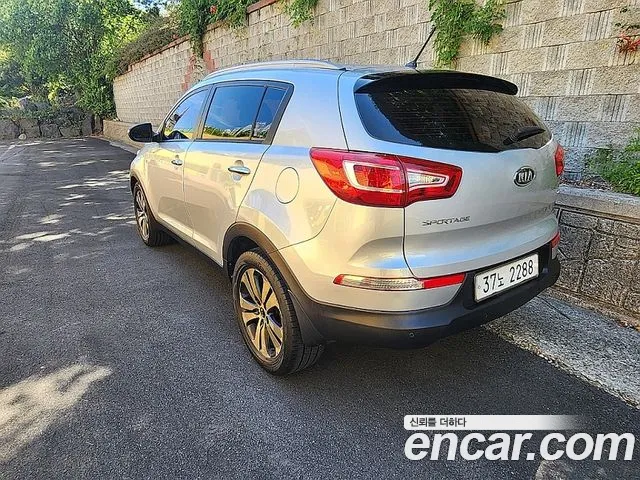 Kia Sportage 2012 thumb 4