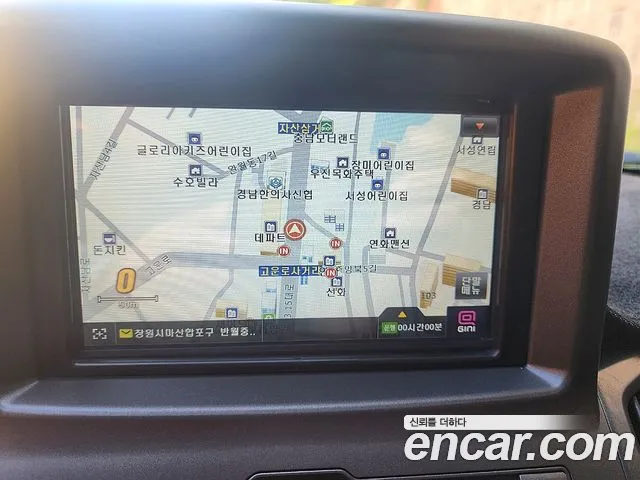 Kia Sportage 2012 thumb 8