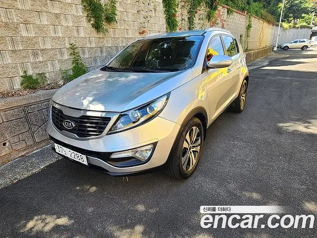 Kia Sportage 2012 thumb 11