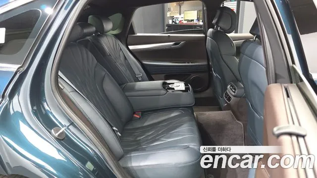 Genesis G80 2022 thumb 12