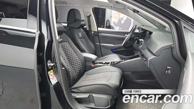 Volkswagen Golf Sportsvan 2024 thumb 11