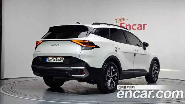 Kia Sportage 2023 thumb 2