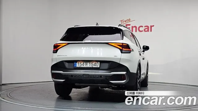 Kia Sportage 2023 thumb 4