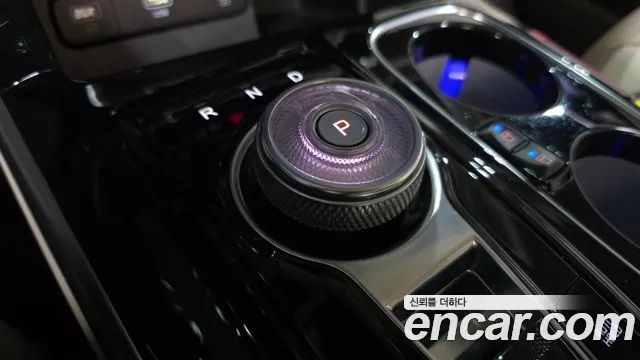 Kia Carnival 2022 thumb 9