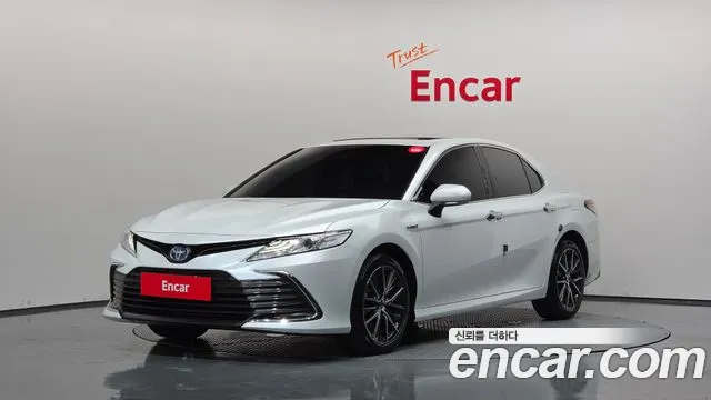 Toyota Camry 2024 thumb 11