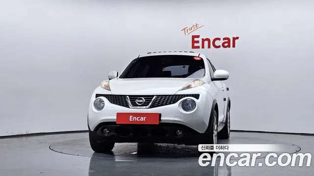 Nissan Juke 2014 thumb 3