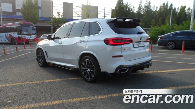 BMW X5 2019 thumb 6