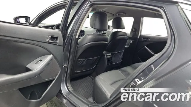 Kia K5 2014 thumb 11