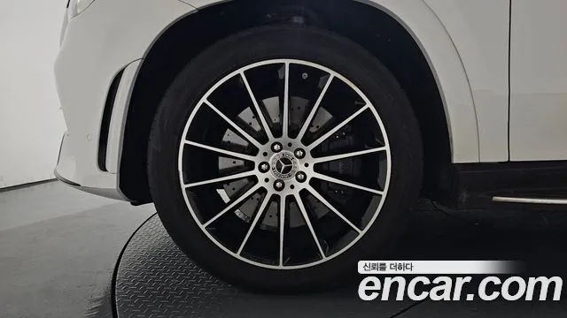 Mercedes-Benz GLE 2022 thumb 4