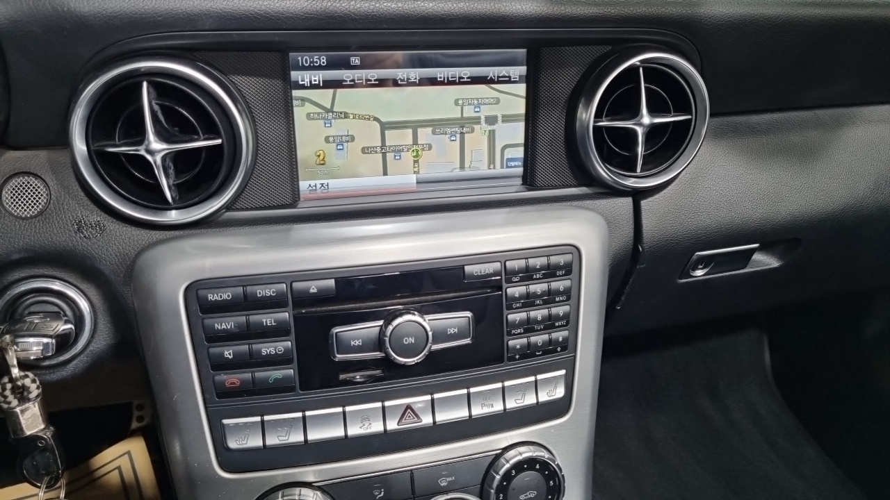 Mercedes-Benz SLK-Class 2013 thumb 7