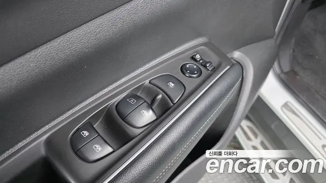 Renault Koleos 2019 thumb 12