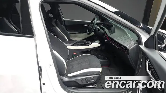 Kia EV6 2022 thumb 11