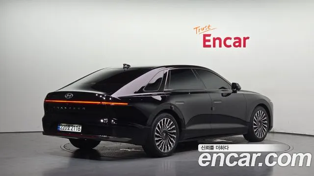 Hyundai Grandeur 2023 thumb 2
