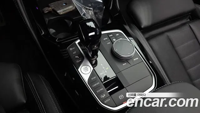 BMW X4 2023 thumb 9