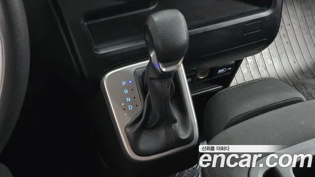 Hyundai Staria 2021 thumb 9