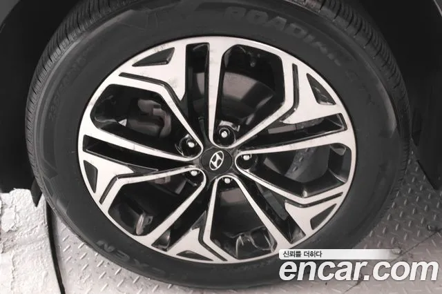 Hyundai Santa Fe 2018 thumb 5
