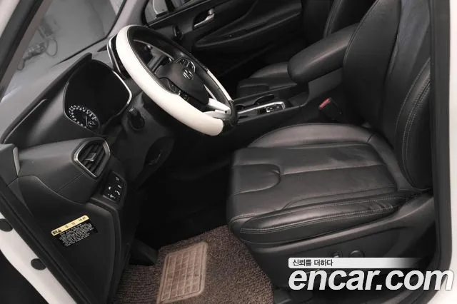 Hyundai Santa Fe 2018 thumb 7