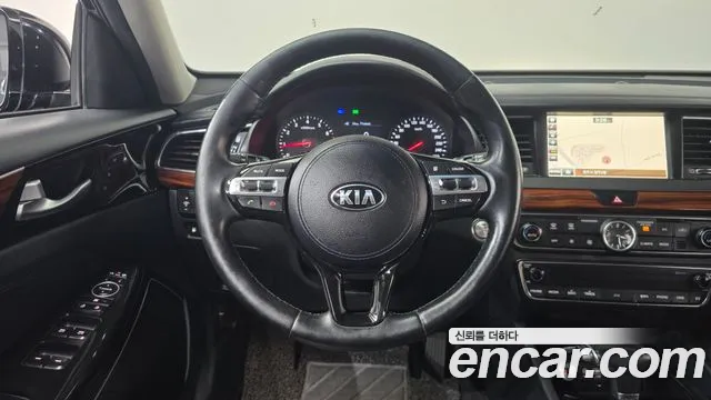 Kia K7 2016 thumb 11