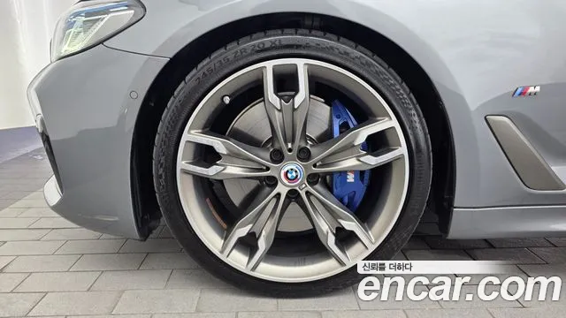 BMW 5 серии 2022 thumb 5