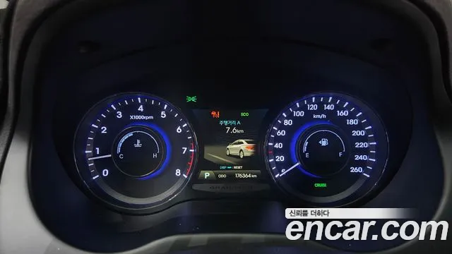Hyundai Grandeur 2012 thumb 8