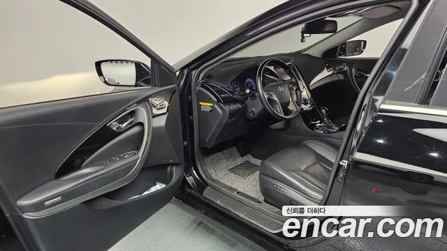Hyundai Grandeur 2012 thumb 10