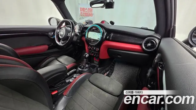 Mini Hatch 2015 thumb 7