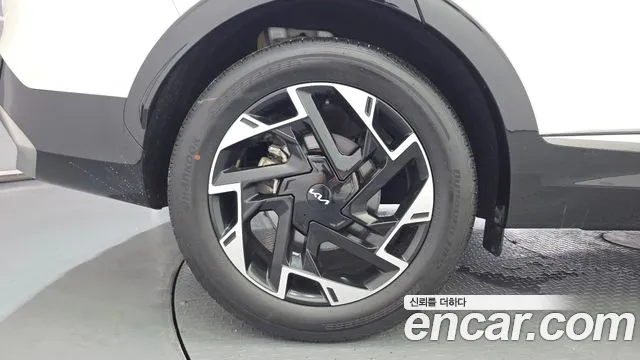 Kia Sportage 2023 thumb 5