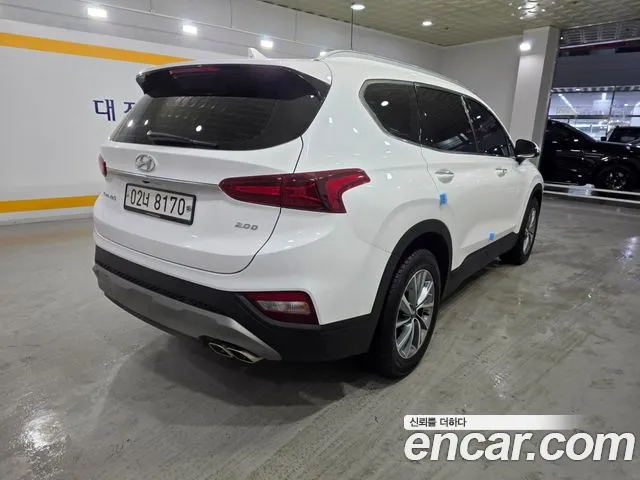 Hyundai Santa Fe 2019 thumb 5