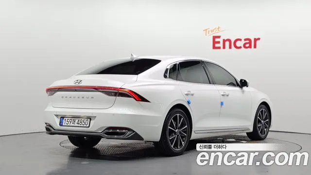 Hyundai Grandeur 2021 thumb 2