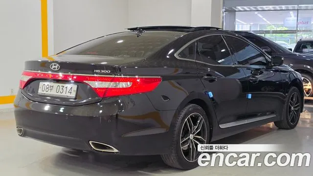 Hyundai Grandeur 2011 thumb 4