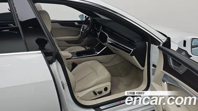 Audi A7 2022 thumb 10