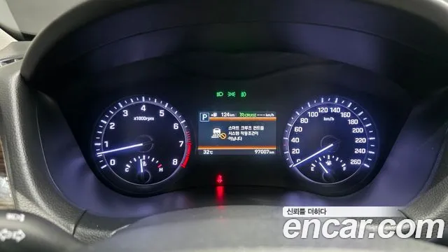 Genesis G80 2019 thumb 8