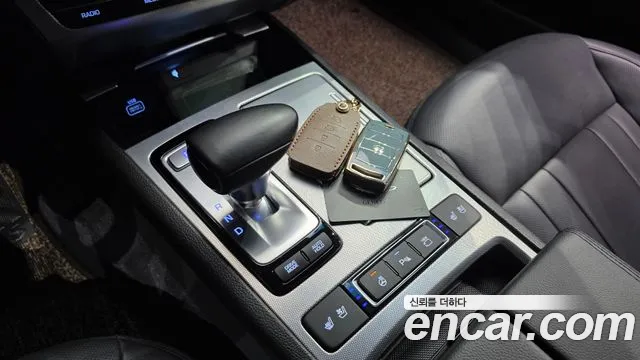 Genesis G80 2019 thumb 9