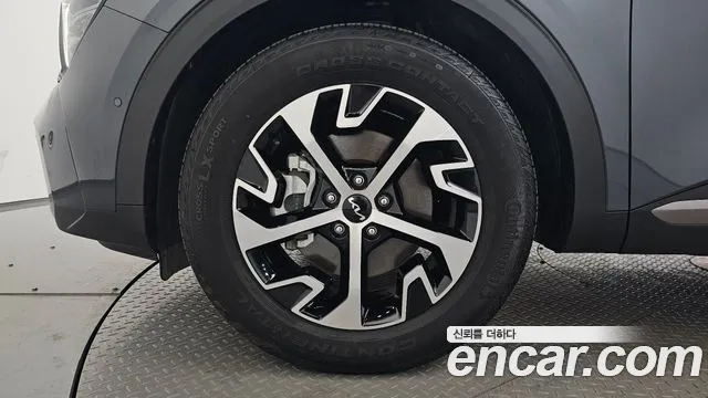 Kia Sportage 2023 thumb 4