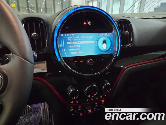Mini Countryman 2023 thumb 5
