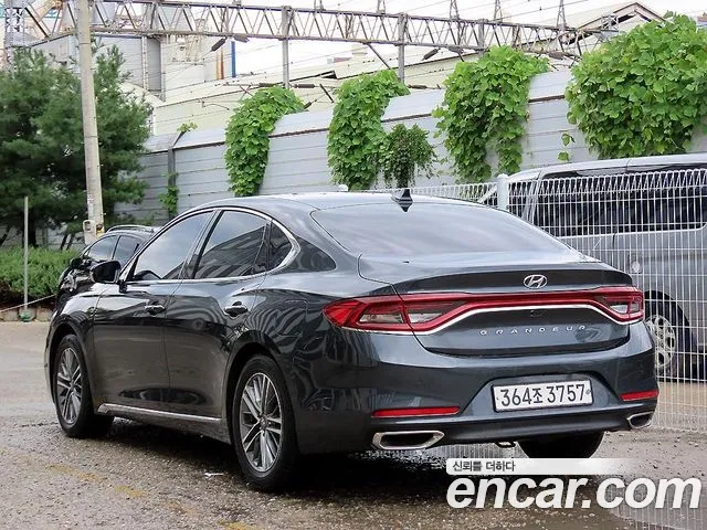 Hyundai Grandeur 2018 thumb 2
