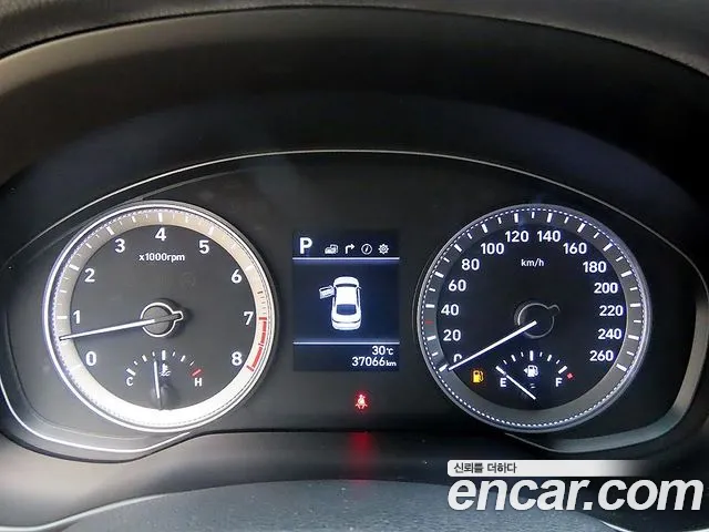 Hyundai Grandeur 2018 thumb 8