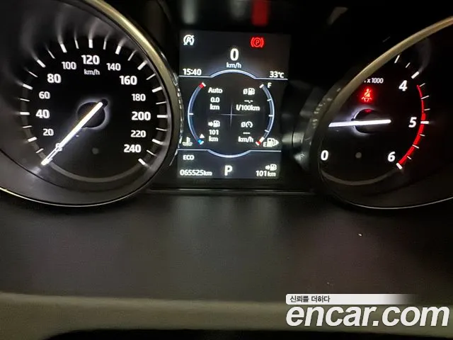 Land Rover Discovery Sport 2017 thumb 8