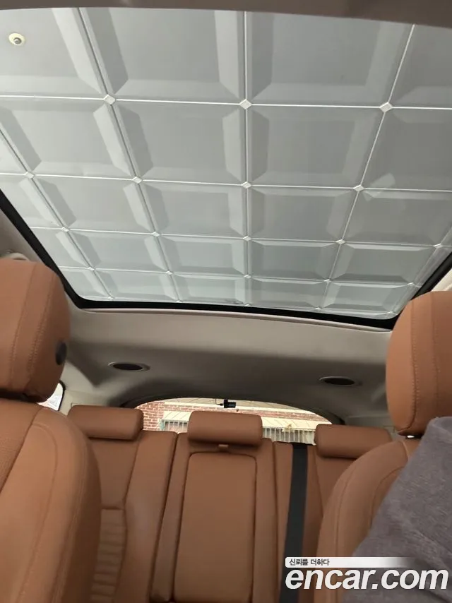Land Rover Discovery Sport 2017 thumb 11