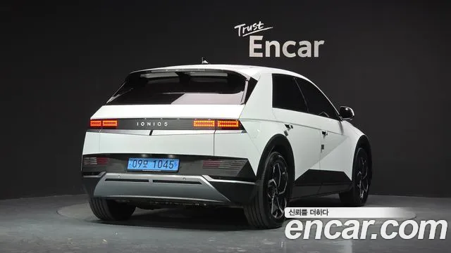 Hyundai IONIQ 5 2021 thumb 2