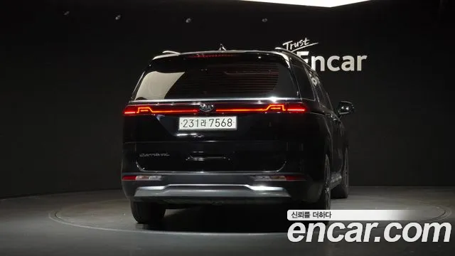 Kia Carnival 2020 thumb 4