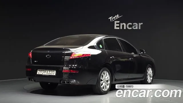 Renault Latitude 2017 thumb 2