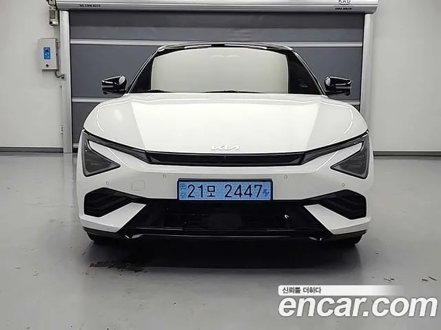 Kia EV6 2024 thumb 2