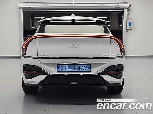Kia EV6 2024 thumb 3