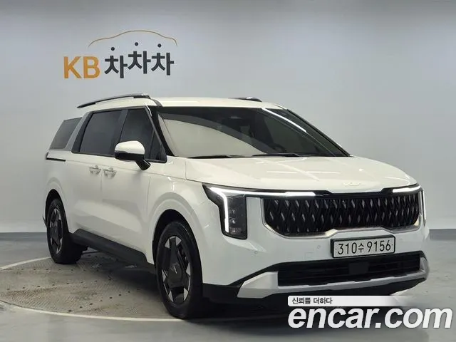 Kia Carnival 2024 thumb 11