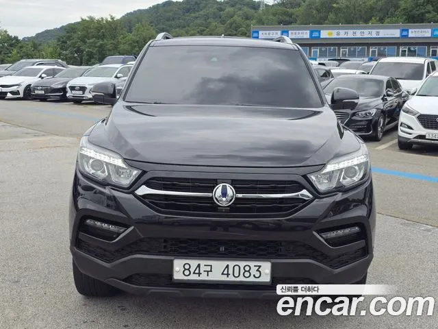 KG_Mobility_Ssangyong Rexton 2019 thumb 2