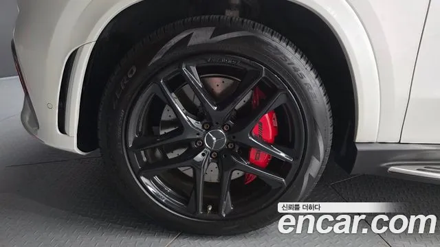 Mercedes-Benz GLE 2022 thumb 4