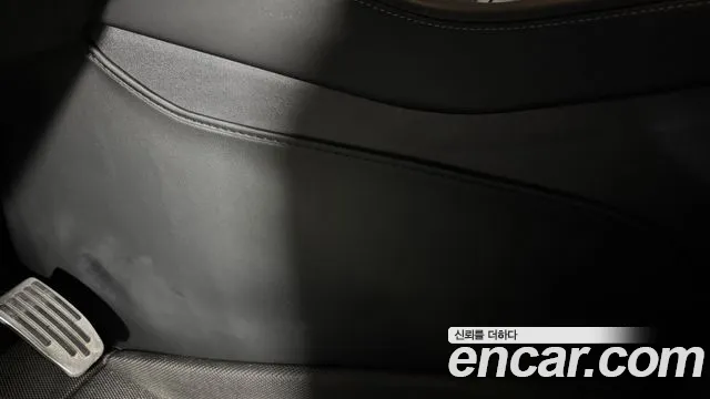 Tesla Model Y 2022 thumb 9