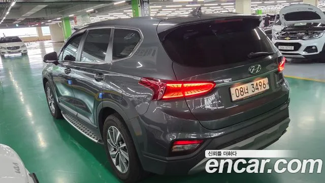 Hyundai Santa Fe 2018 thumb 4